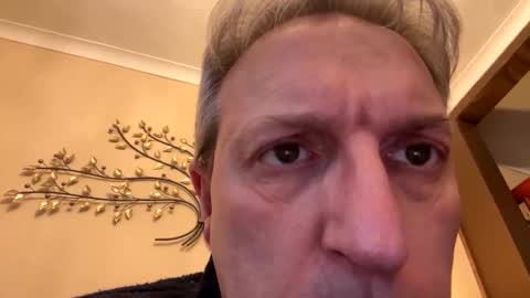 icums4u online show from January 15, 3:54 pm