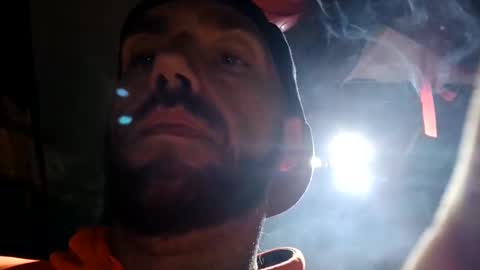 Snapshot of icyfucktoy chatting on February 27, 4:02 am icyfucktoy online show from February 27, 4:02 am