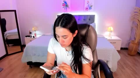 Icy online show from February 28, 11:58 am