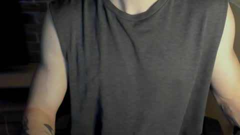 yo online show from November 14, 8:22 pm