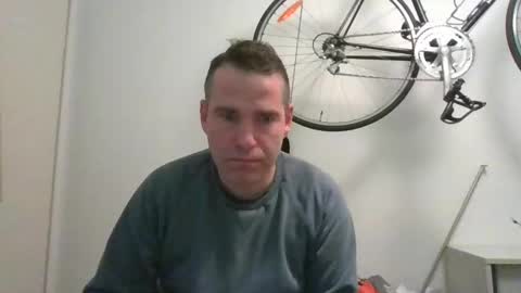 idontknowwhy1 online show from January 7, 3:14 am