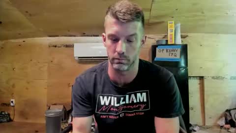 idslapuinurbitchmouth online show from April 18, 9:04 pm