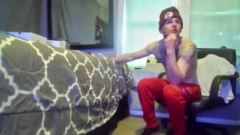 Amiri Roue online show from December 31, 6:35 pm