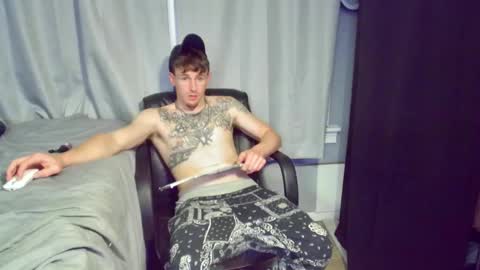 Amiri Roue online show from February 3, 11:36 pm