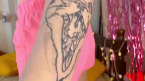 Emmy  help me reach 100 thumbs up online show from February 5, 7:17 pm