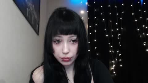 iiiiiiis online show from February 2, 2:03 pm