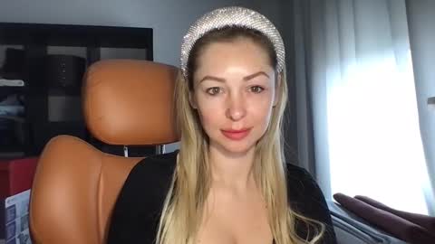 ilada11 online show from March 3, 11:00 am