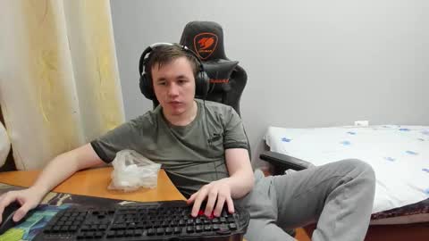 iliaskris online show from January 6, 5:28 pm