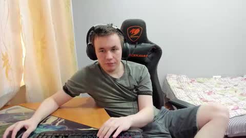 iliaskris online show from December 4, 6:24 am