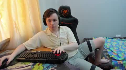 iliaskris online show from July 16, 10:40 am