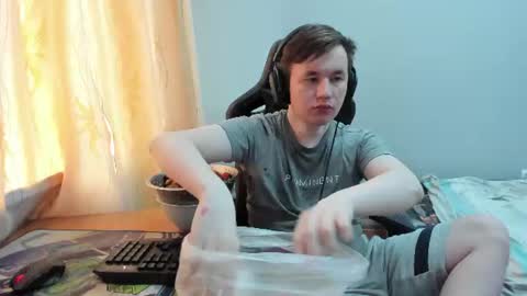 iliaskris online show from June 23, 3:25 am