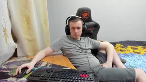 iliaskris online show from October 30, 2:01 am