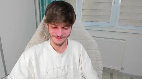 Snapshot of illusions888 chatting on March 1, 4:22 pm D-Illusion online show from March 1, 4:22 pm