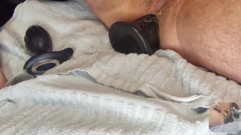 Snapshot of iloveanal1988 chatting on December 10, 1:54 am Iloveanale1988 online show from December 10, 1:54 am