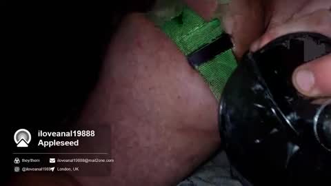 Snapshot of iloveanal1988 chatting on January 25, 3:09 am Iloveanale1988 online show from January 25, 3:09 am