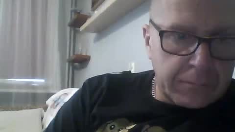 ilovecipki1 online show from July 20, 7:55 am
