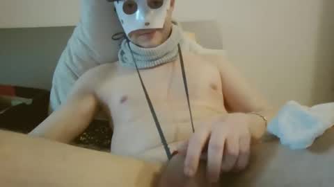 iluvhottenns online show from February 28, 12:09 pm