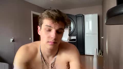 ilyahrr online show from March 13, 11:13 am