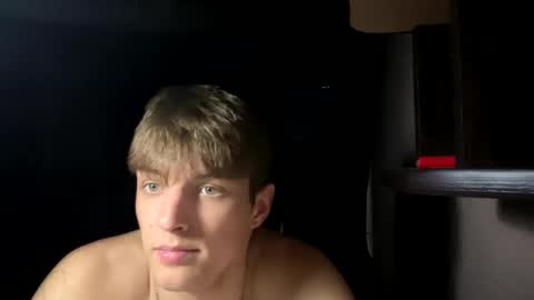 ilyahrr online show from April 20, 8:45 pm