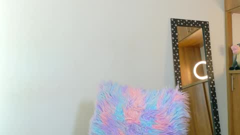 im_anna_ online show from November 30, 4:36 pm