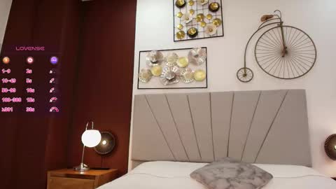 Eli  online show from March 12, 9:40 pm