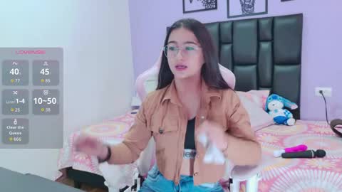 Eliza online show from April 20, 3:59 pm