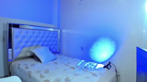 FELIX online show from January 10, 2:55 pm