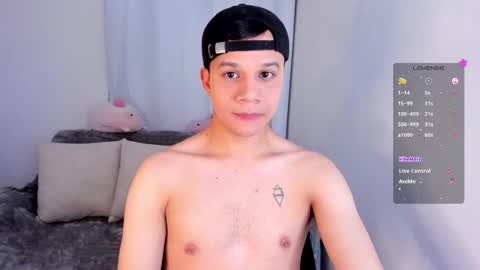 Marco online show from December 19, 3:02 am