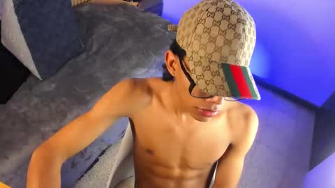 im_matthewscott online show from March 15, 9:51 pm