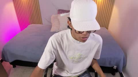 im_matthewscott online show from March 28, 8:21 pm