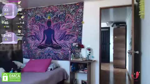 Cutie pie online show from June 14, 3:03 pm