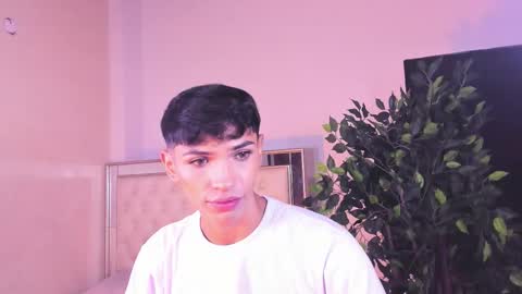 im_sebaslopez online show from February 6, 9:28 pm