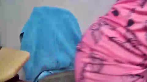 mia latina online show from February 14, 3:26 pm