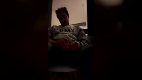 imlightskn online show from January 8, 8:53 am