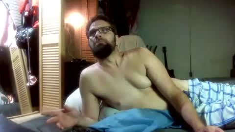 imoff_0119 online show from May 31, 7:29 am
