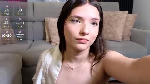 Karen  online show from December 19, 8:15 pm