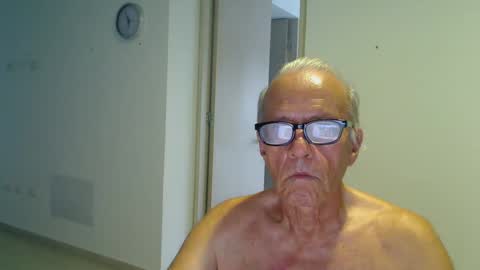 Snapshot of incendiado chatting on September 12, 10:56 pm incendiado online show from September 12, 10:56 pm