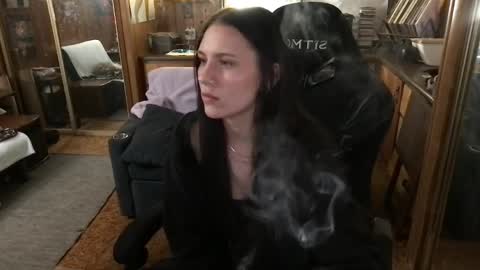 Carter online show from April 2, 1:46 am