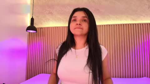 Indi Catalina online show from October 2, 11:42 am