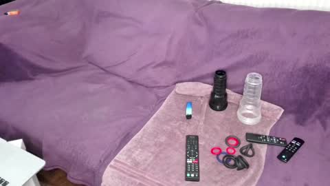 indian_exhibitionist online show from January 25, 9:14 pm