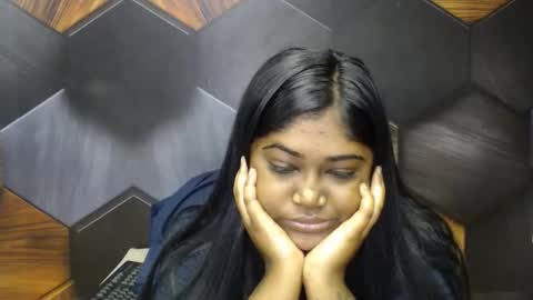 Melz online show from March 6, 7:40 am