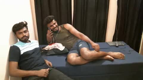 indianbighard21 online show from April 18, 1:35 pm