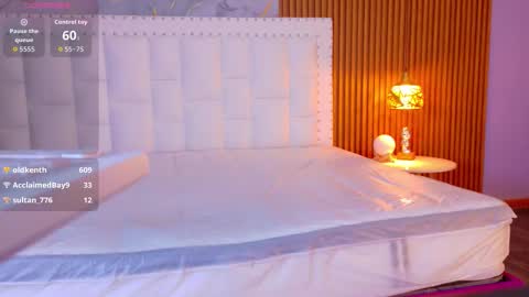 LITTLE AINHOA  online show from March 28, 8:32 pm