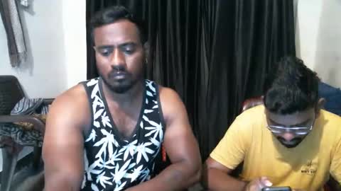 Snapshot of indiandesiguys2023 chatting on September 13, 4:04 am indian guys for you online show from September 13, 4:04 am