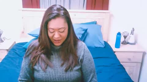 Amy online show from September 23, 11:22 pm