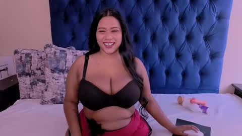 indiansapphirex online show from December 16, 5:36 am