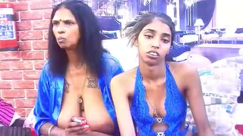 indiansexyslender4u2luv online show from December 20, 7:37 am