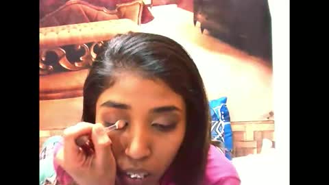 indiansexyslender4u2luv online show from October 24, 6:03 am