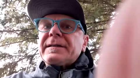 inertiageek9999 online show from April 3, 1:56 am