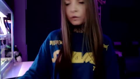 InesDesire online show from February 19, 10:31 pm